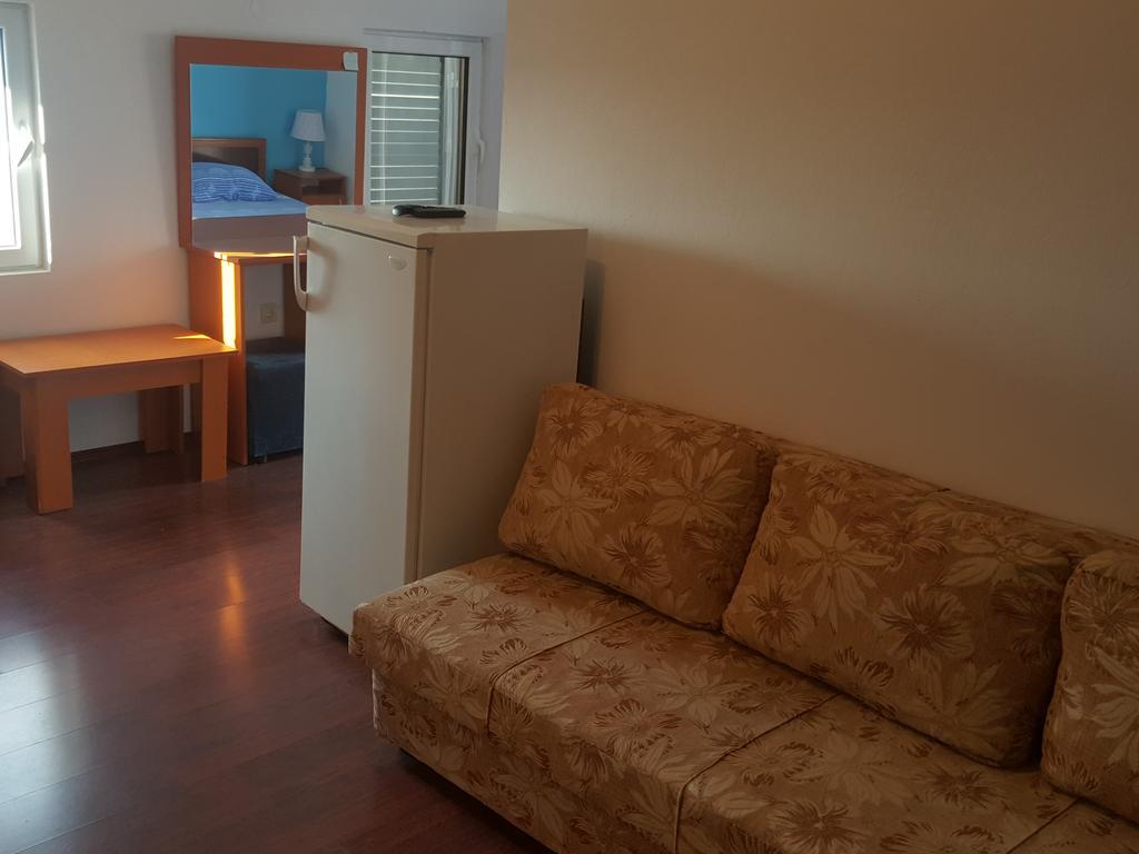 Buljarica Bay Apartments Петровац Экстерьер фото
