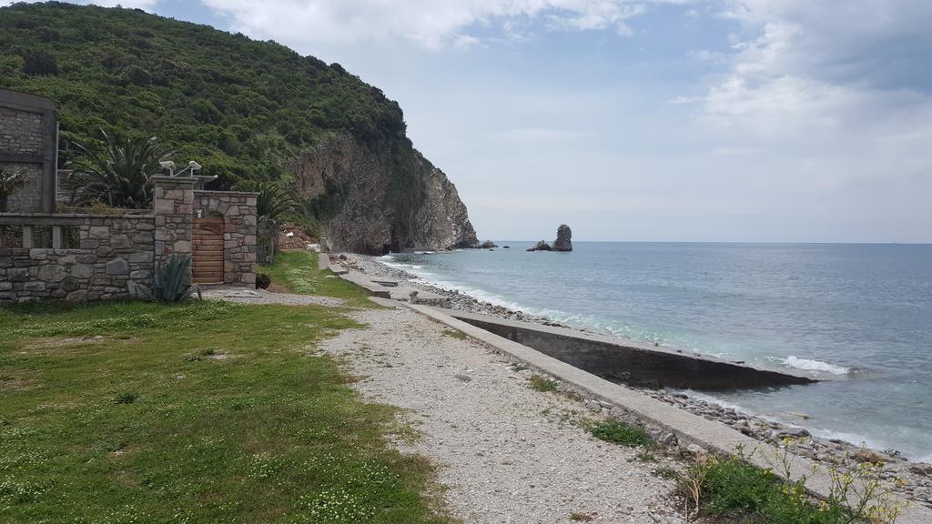 Buljarica Bay Apartments Петровац Экстерьер фото