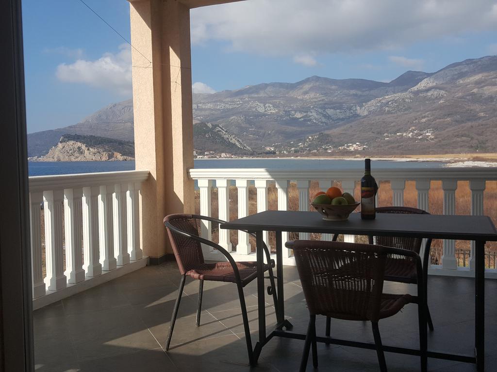 Buljarica Bay Apartments Петровац Экстерьер фото