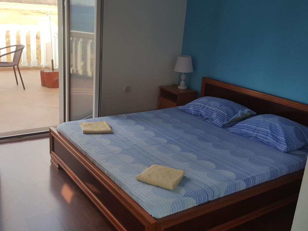 Buljarica Bay Apartments Петровац Экстерьер фото